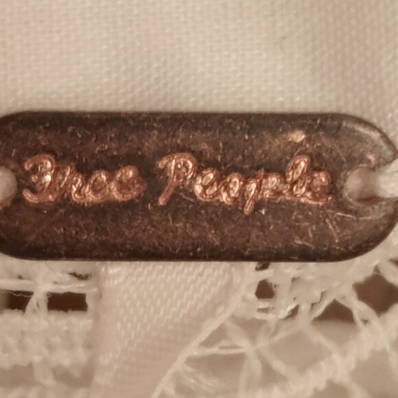 Free People Size L Cream Lace Top (NWT) - Picture 3 of 13